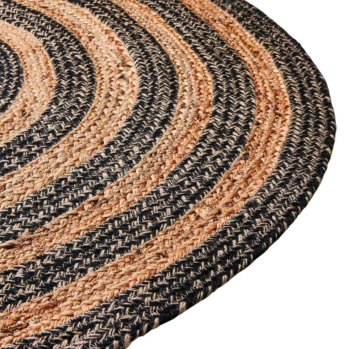 Rund JUNI matta 120 cm i diameter i färgerna svart och natur