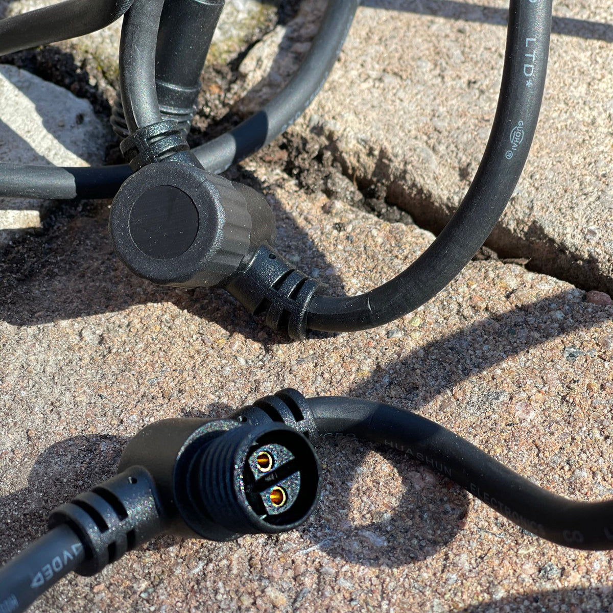 Grenkoppling och kontakter på 10 meter gummikabel