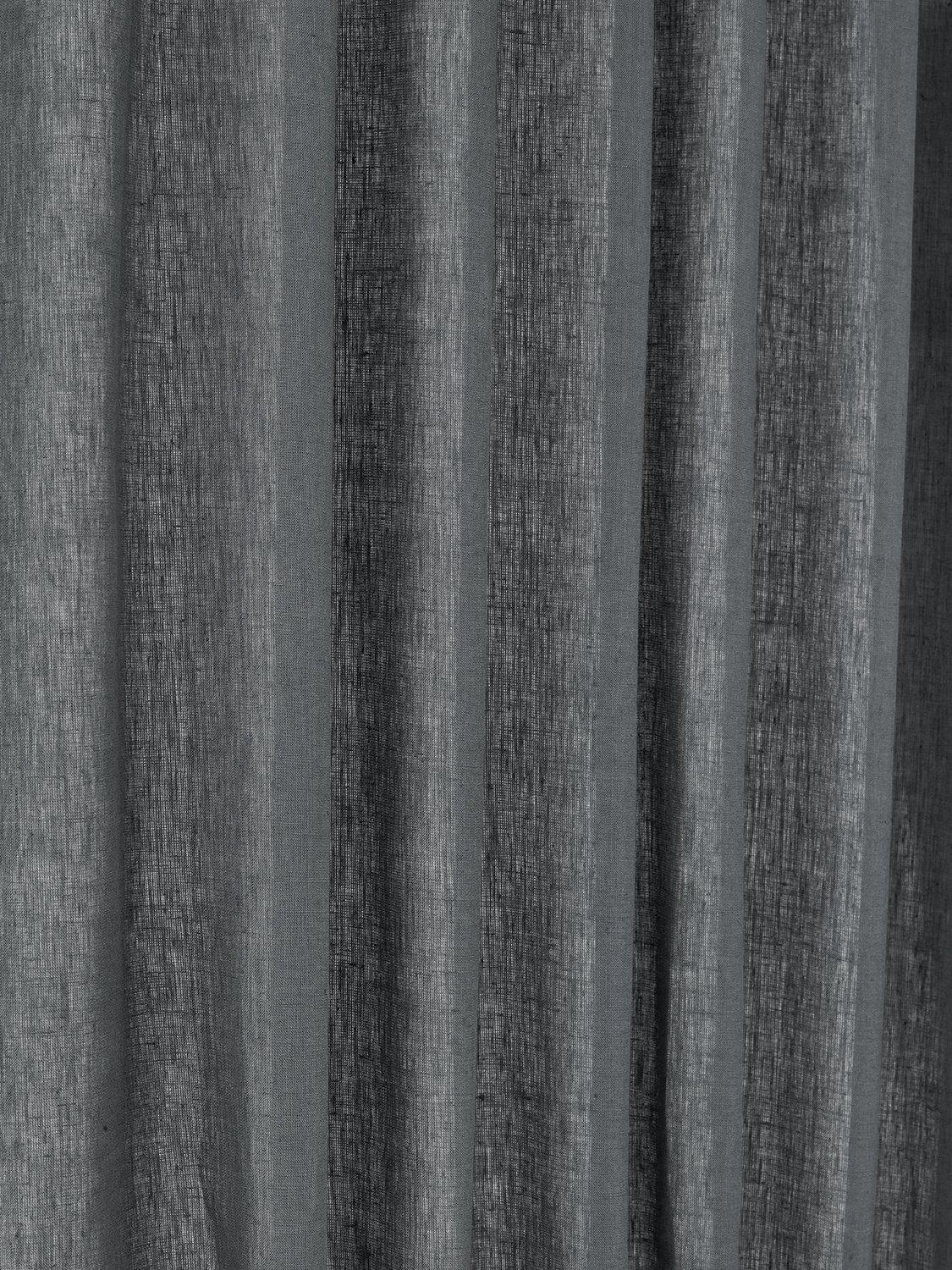 Ingrid gardin 2-pack monterad på gardinstång med snyggt fall