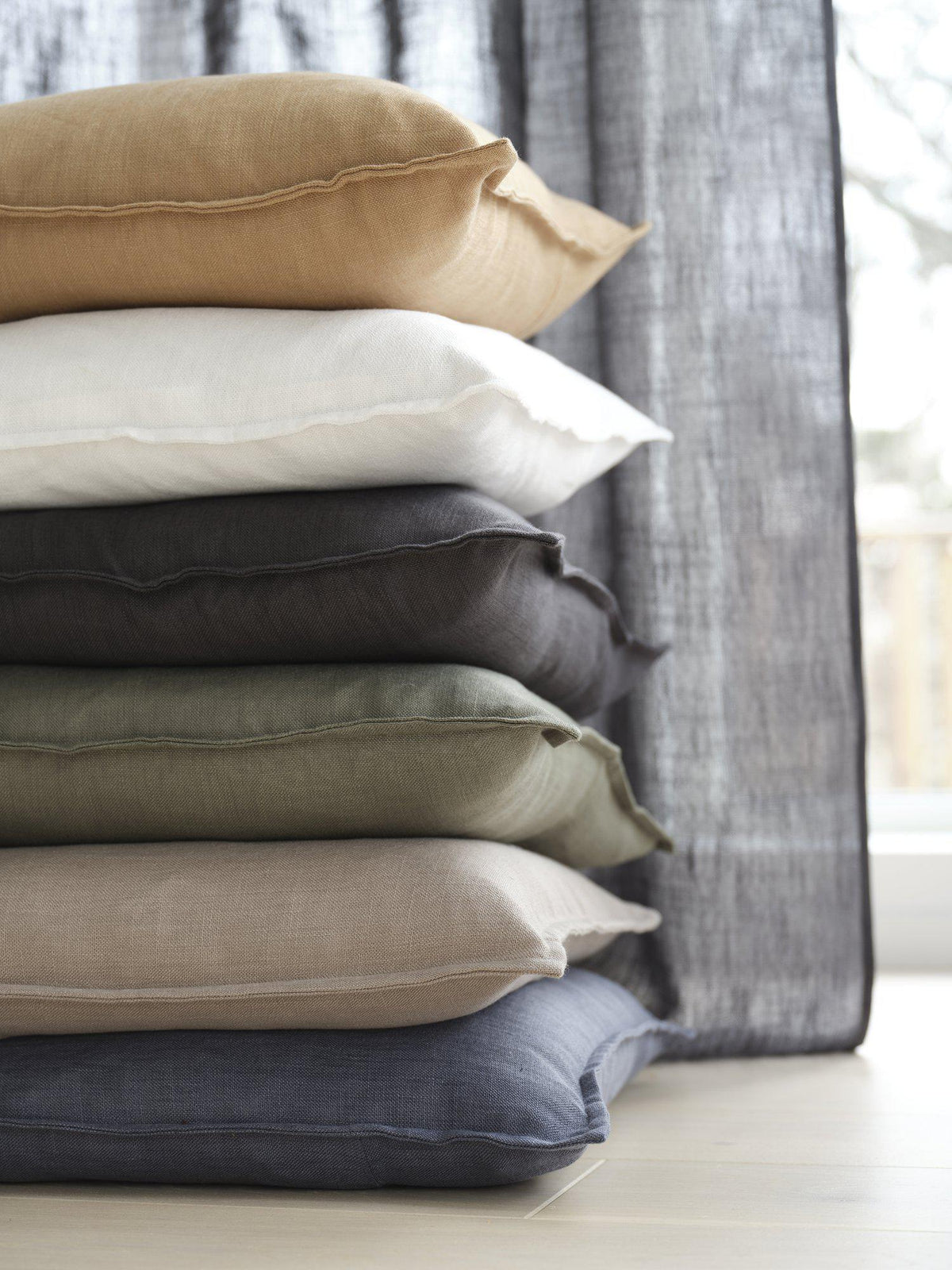 Cecil kuddfodral 45x45 cm i färgen offwhite med osynlig dragkedja