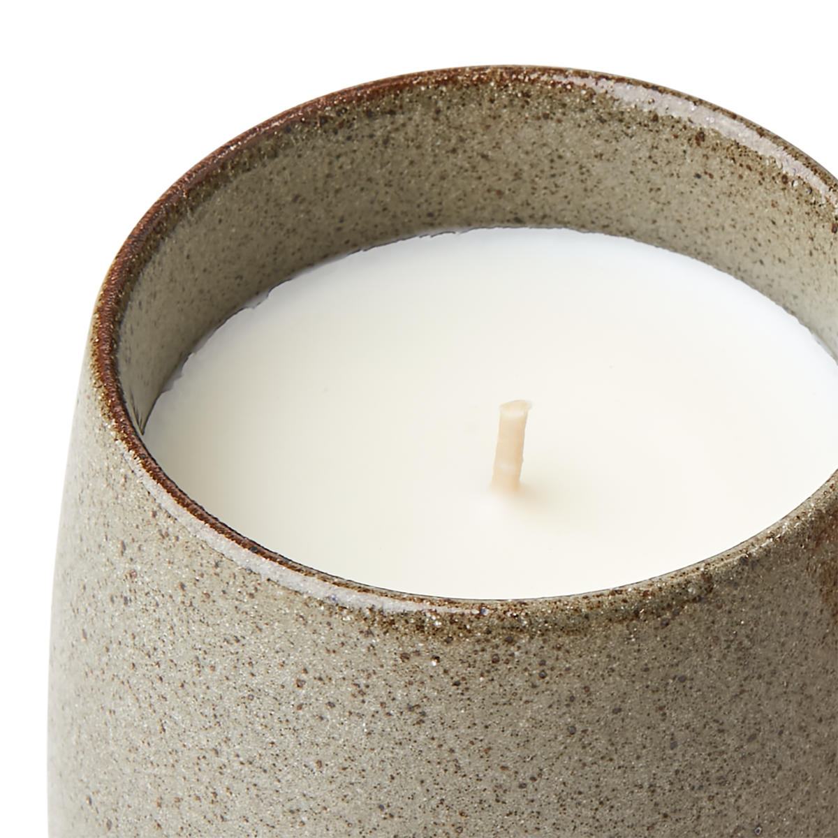 Förpackningen till RO Doftljus Cotton med elegant blommönster