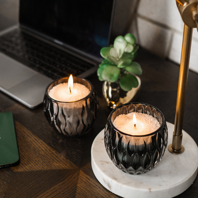 Instruktion för hur man använder Candledust refill kit i en ljusbehållare