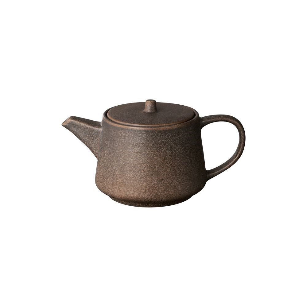 Kumi tekanna 1 liter i färgen espresso från Blomus med japansk minimalistisk design