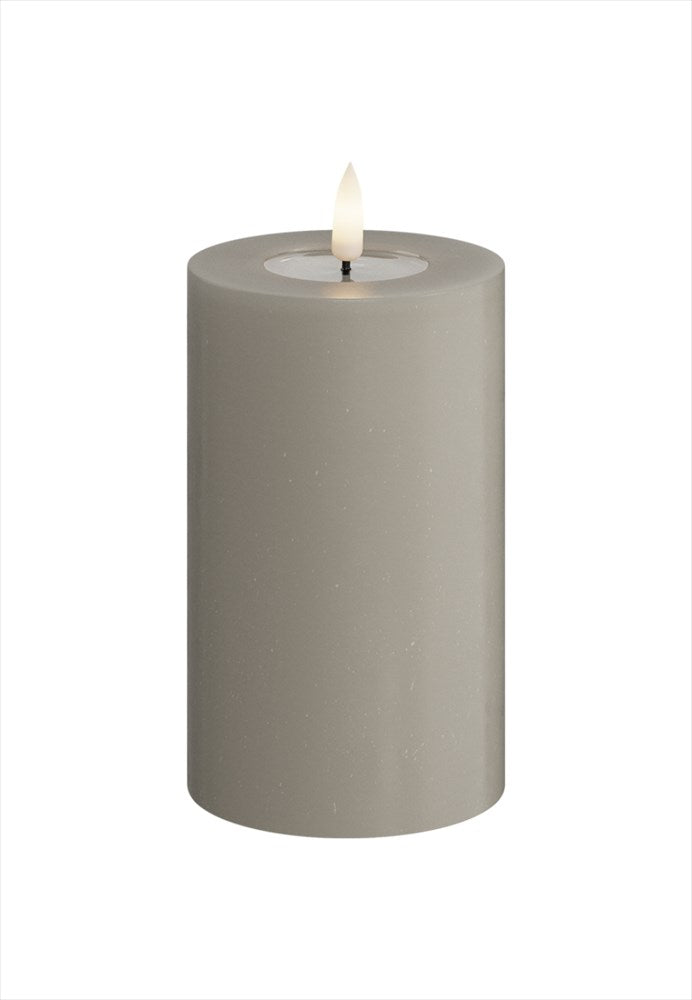 Sandfärgat LED-blockljus från DeluxeHomeart med Real Flame flamma och Wetlook-effekt