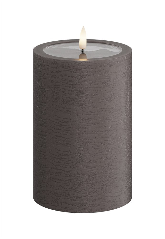 Moccafärgat Unique LED-blockljus med Real Flame-flamma och strukturerad yta